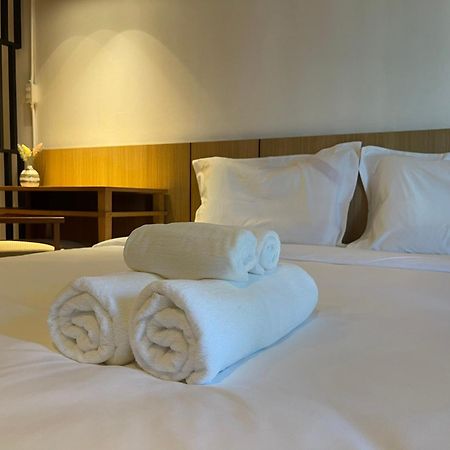 The Corner มุมม่วน คาเฟ่ แอนด์ โฮสเทล Mummuan Hostel Chiang Mai Zewnętrze zdjęcie