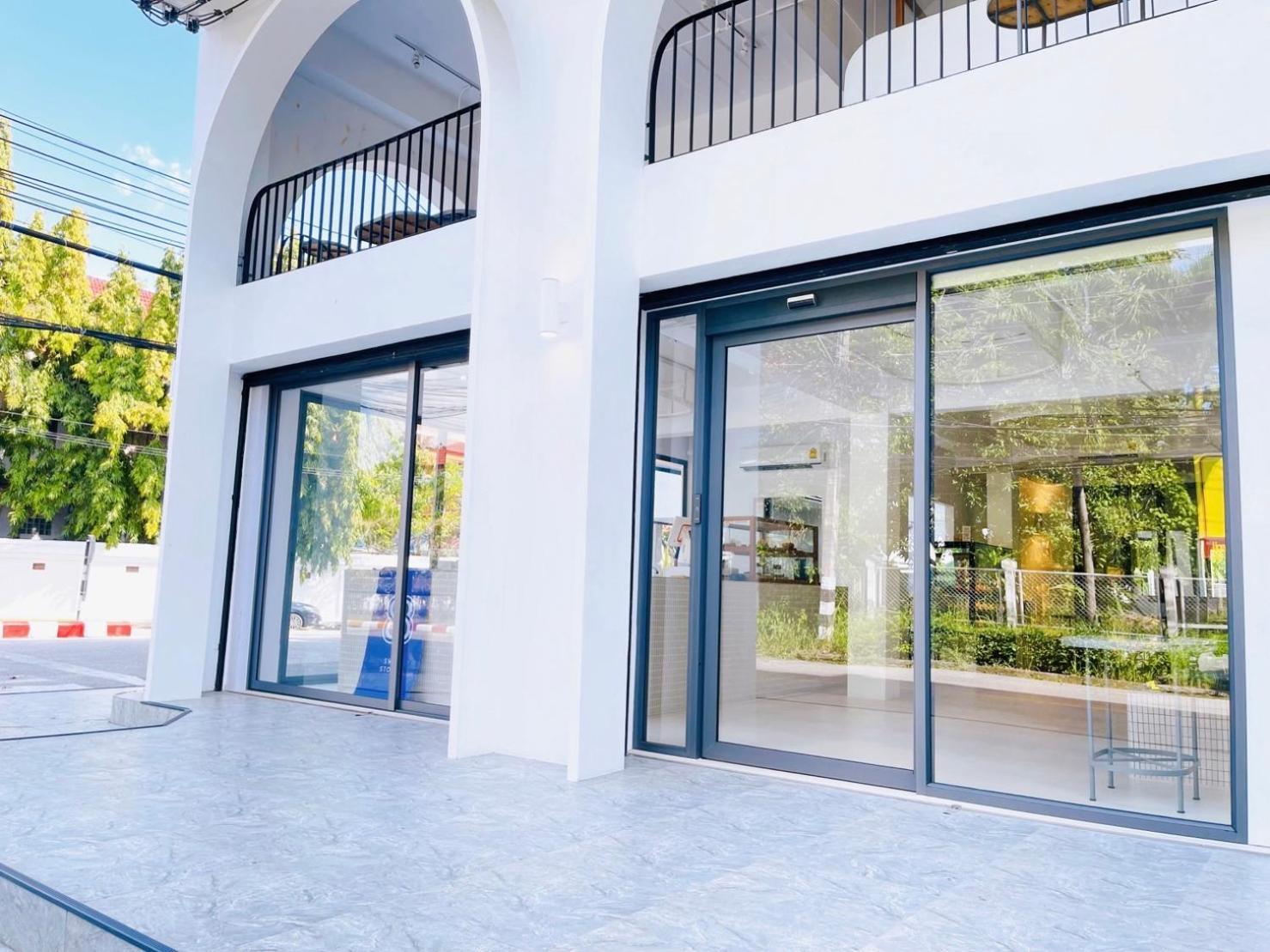 The Corner มุมม่วน คาเฟ่ แอนด์ โฮสเทล Mummuan Hostel Chiang Mai Zewnętrze zdjęcie