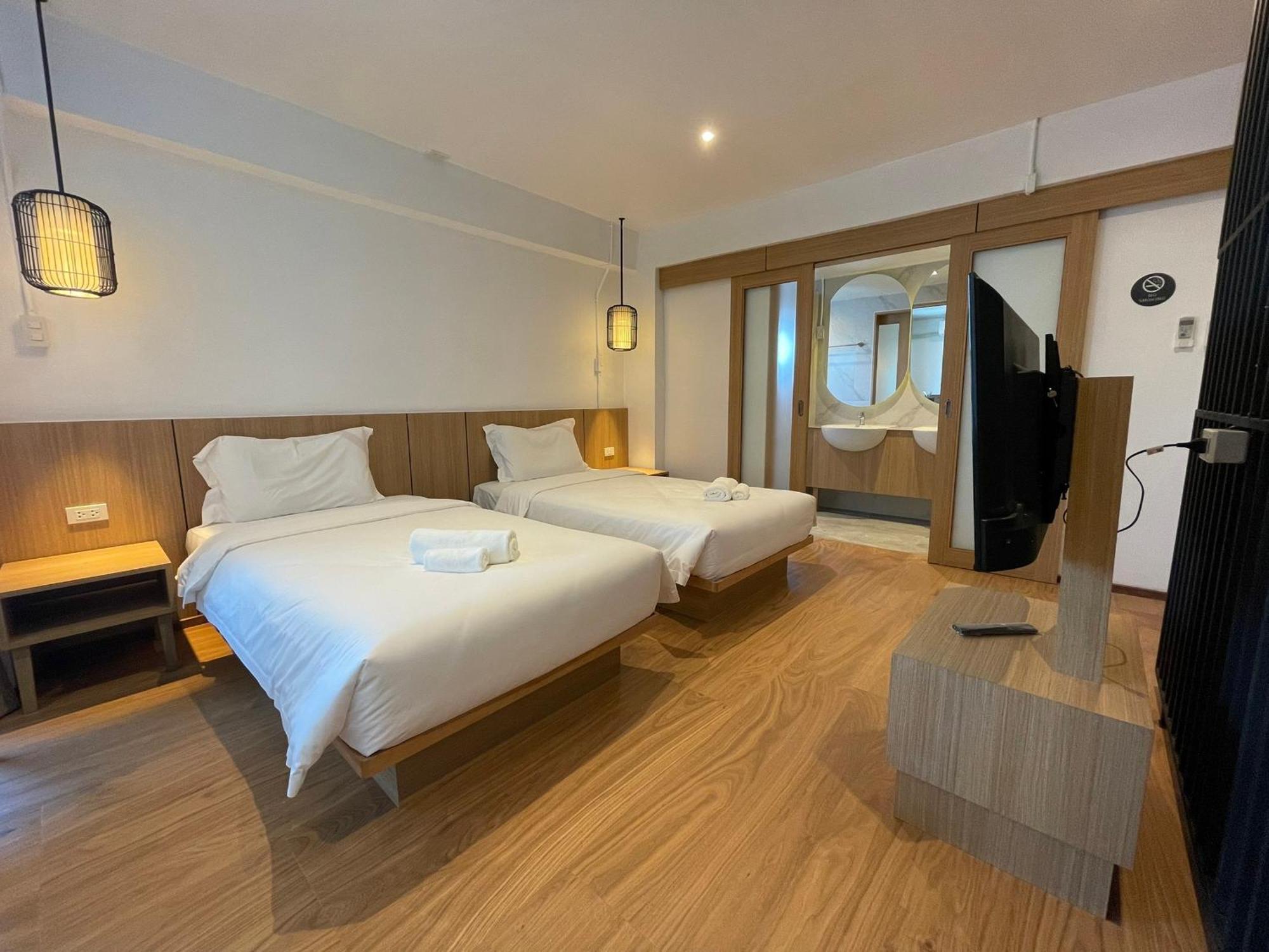The Corner มุมม่วน คาเฟ่ แอนด์ โฮสเทล Mummuan Hostel Chiang Mai Zewnętrze zdjęcie