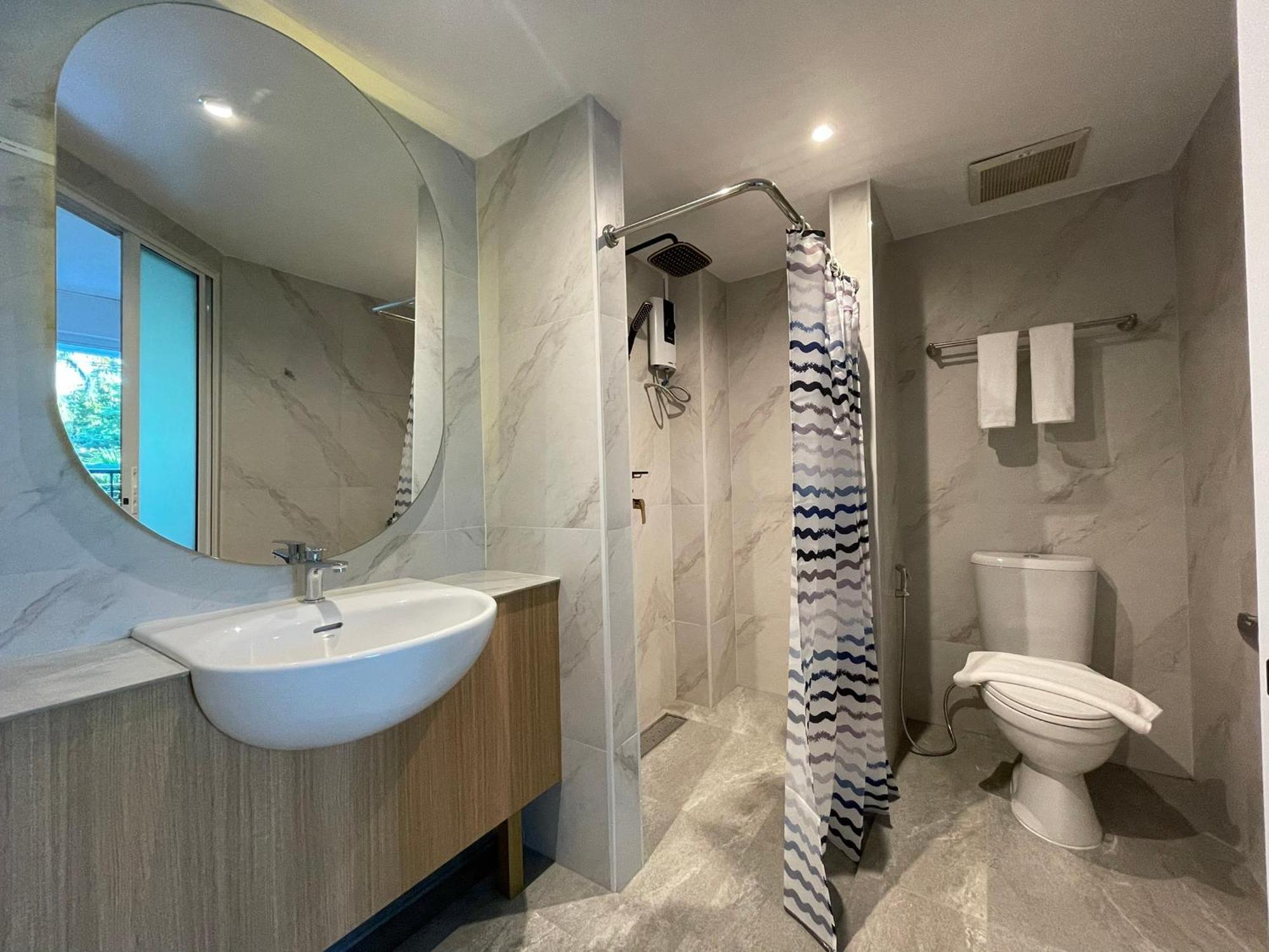 The Corner มุมม่วน คาเฟ่ แอนด์ โฮสเทล Mummuan Hostel Chiang Mai Zewnętrze zdjęcie