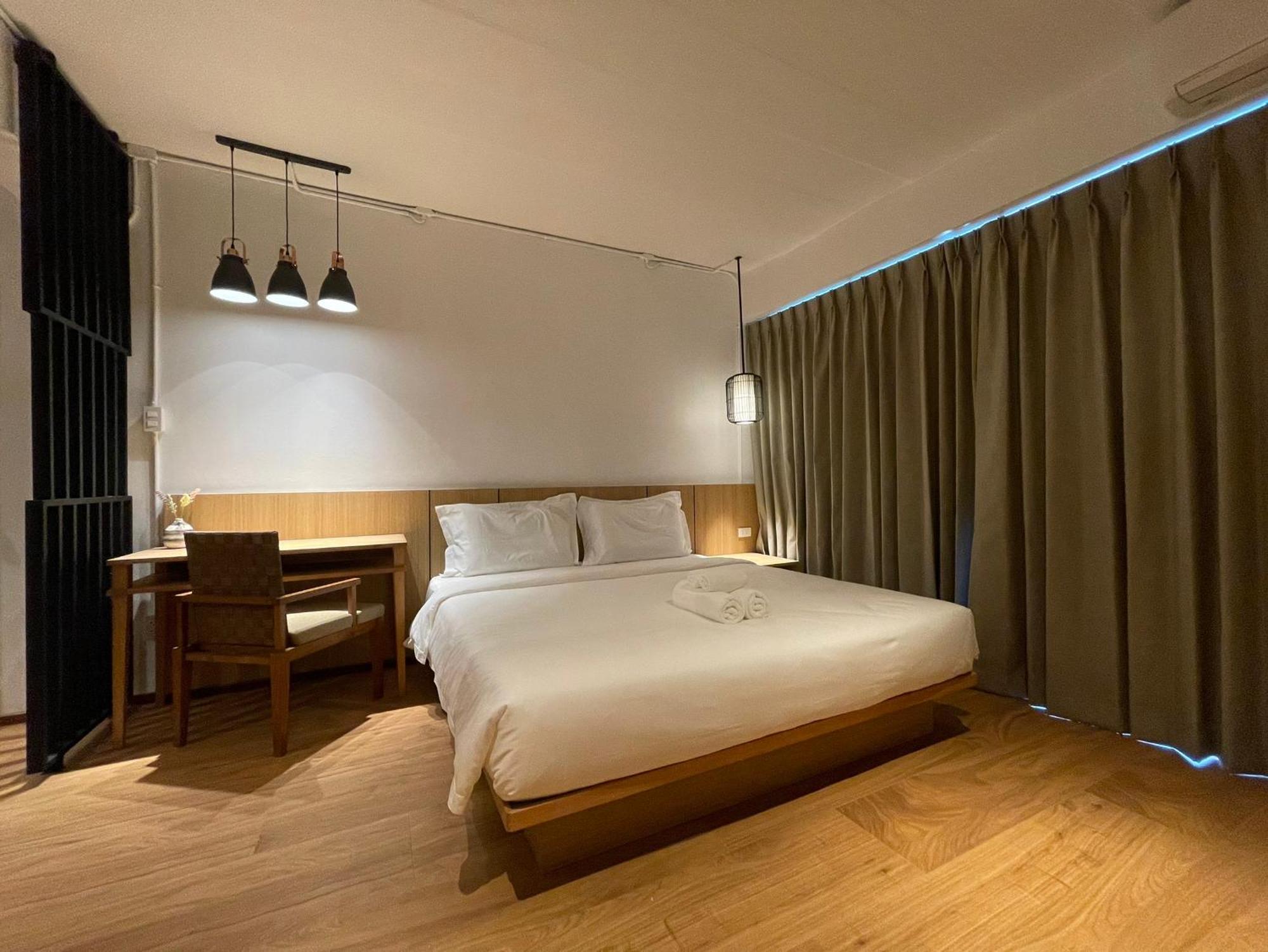 The Corner มุมม่วน คาเฟ่ แอนด์ โฮสเทล Mummuan Hostel Chiang Mai Zewnętrze zdjęcie