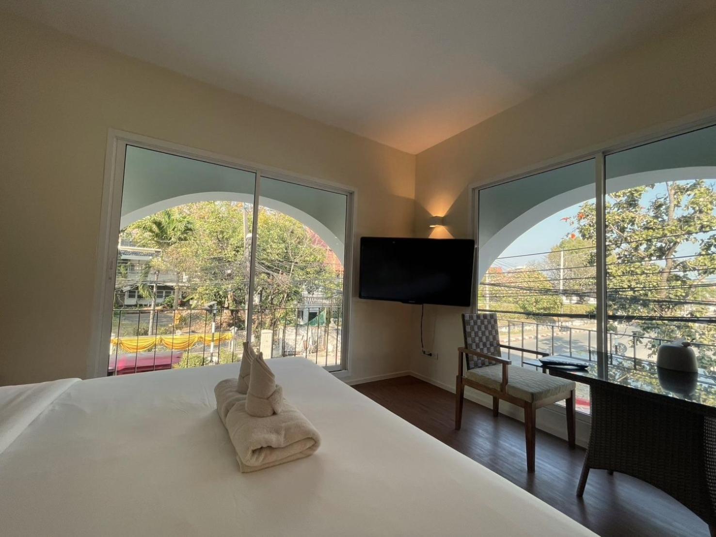 The Corner มุมม่วน คาเฟ่ แอนด์ โฮสเทล Mummuan Hostel Chiang Mai Zewnętrze zdjęcie