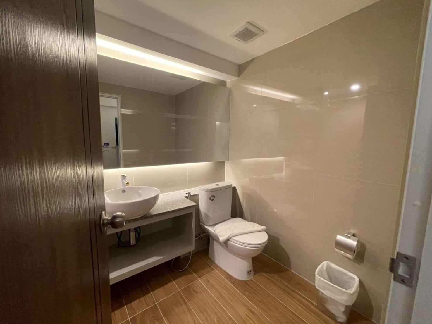 The Corner มุมม่วน คาเฟ่ แอนด์ โฮสเทล Mummuan Hostel Chiang Mai Zewnętrze zdjęcie